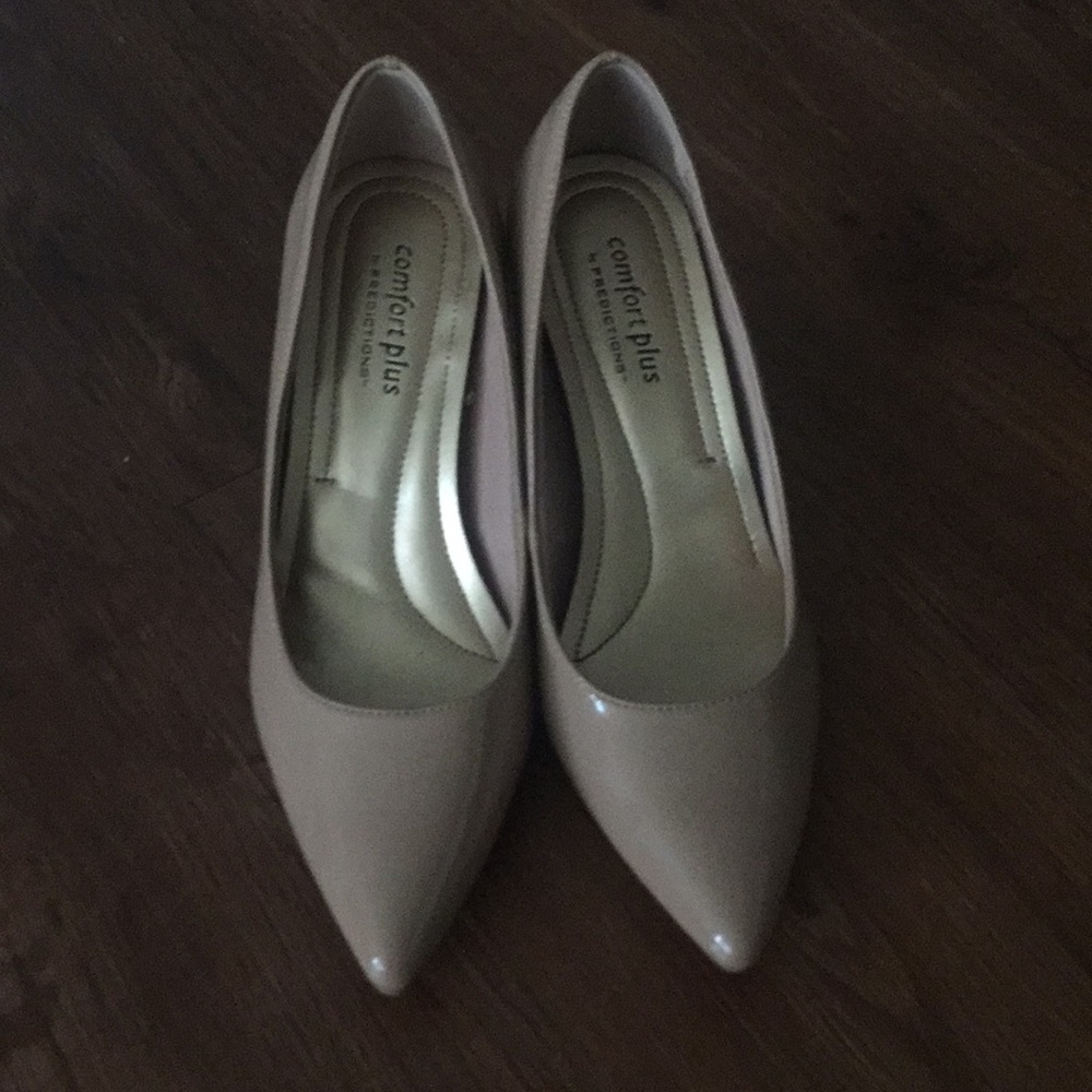 Comfortplus nude heels